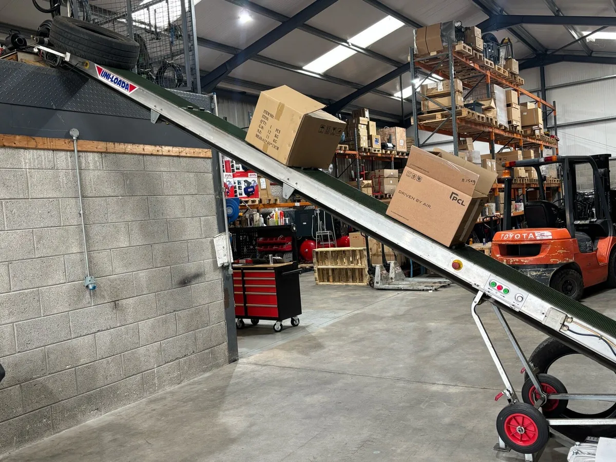 5.4m Tyre / Goods Conveyor - Image 2