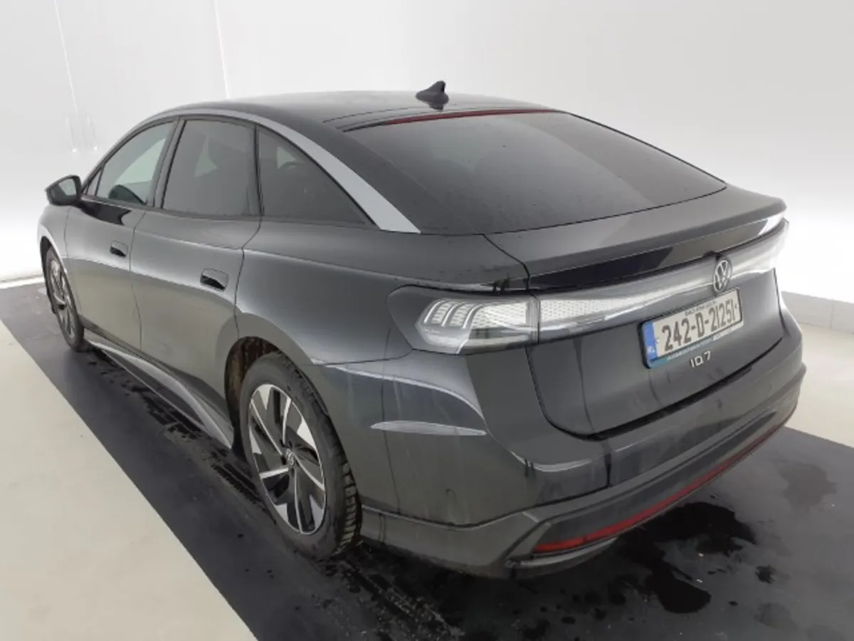2024 Volkswagen ID.7 Pro For Auction - Image 4