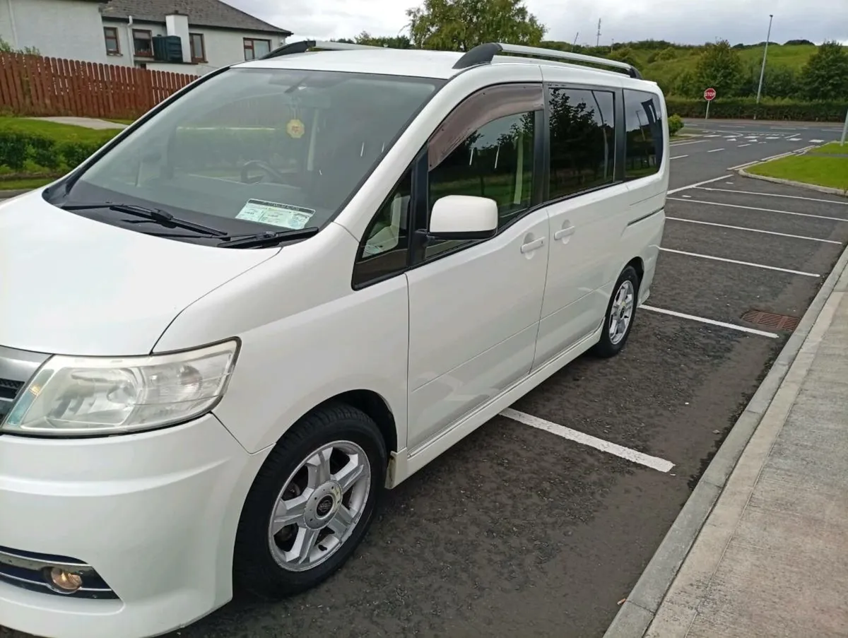 Nissan serena - Image 3