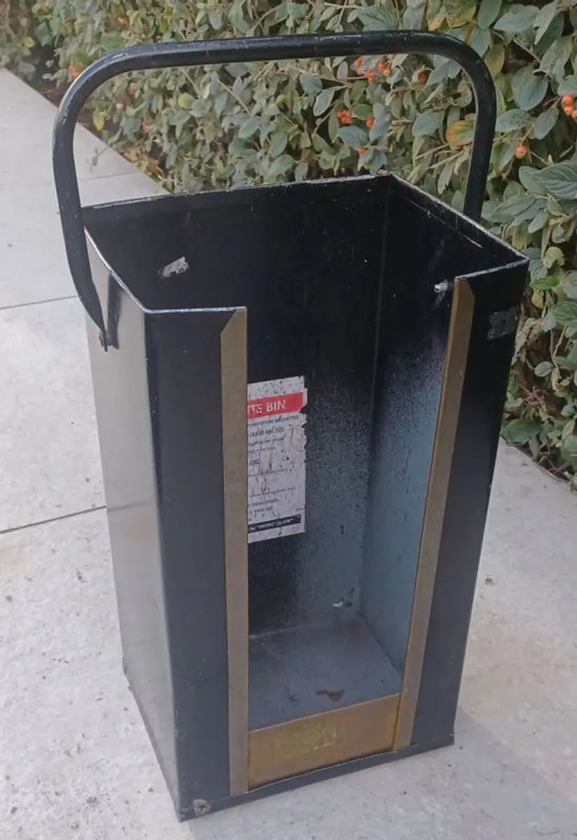 Briquettes Bin Holder - Image 1