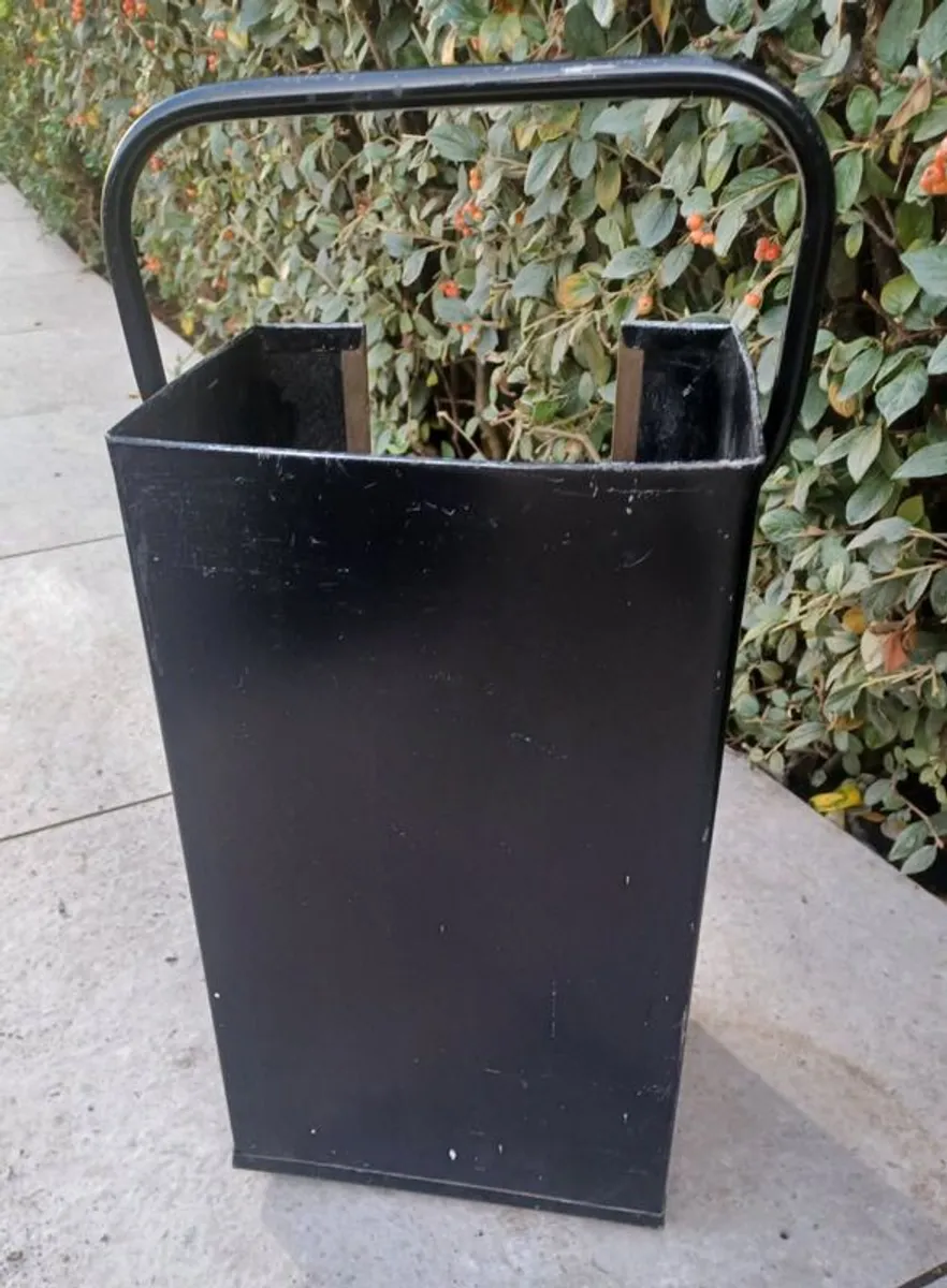 Briquettes Bin Holder - Image 3