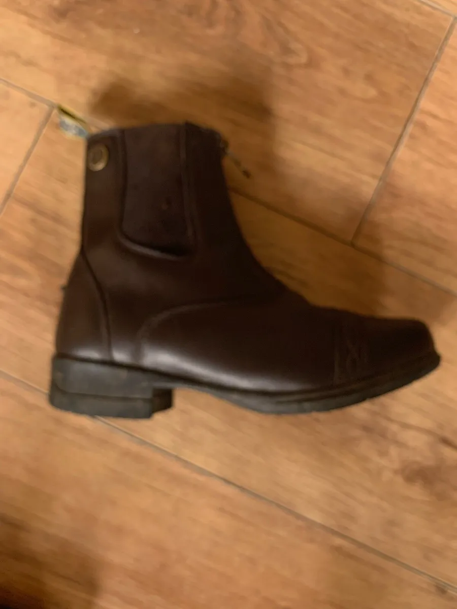 Moretta Clio brown boots - Image 1
