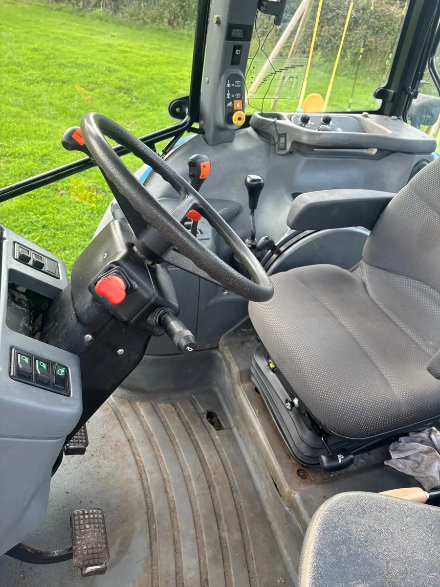 New Holland Ts115 - Image 4