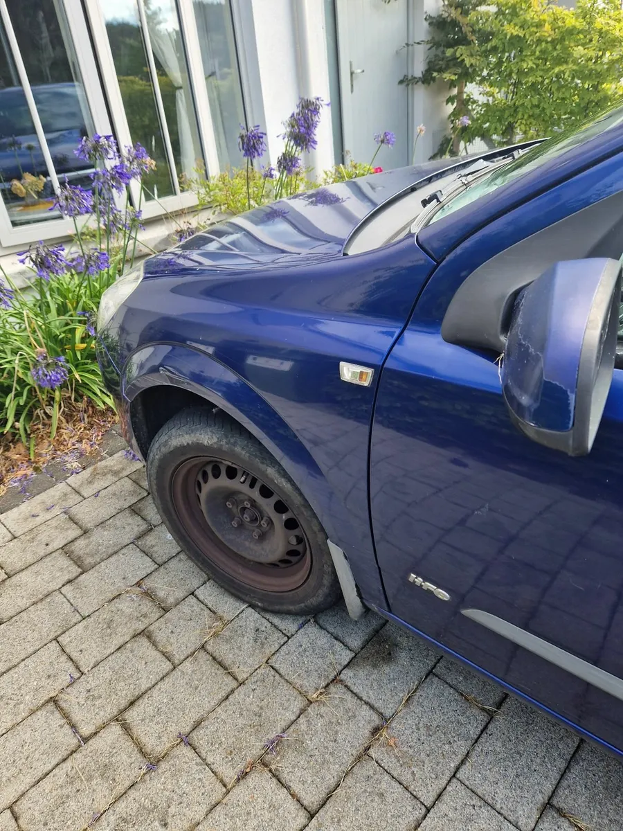 Vauxhall Astra 2007 - Image 2