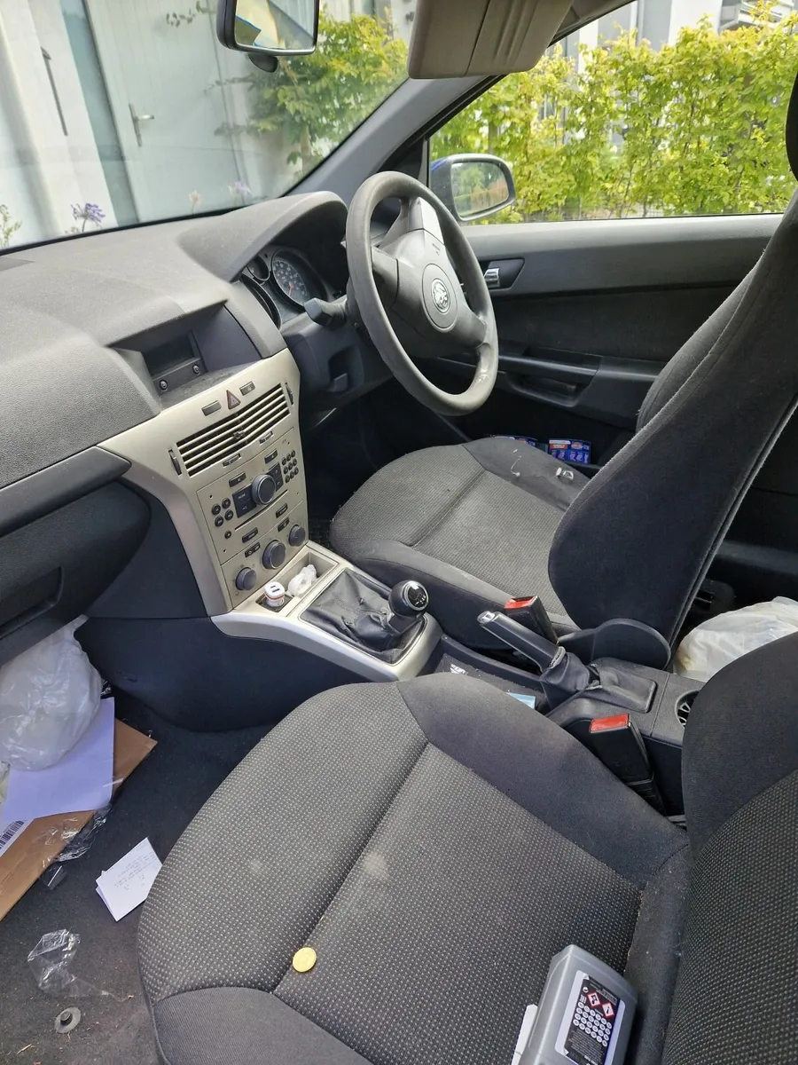 Vauxhall Astra 2007 - Image 4