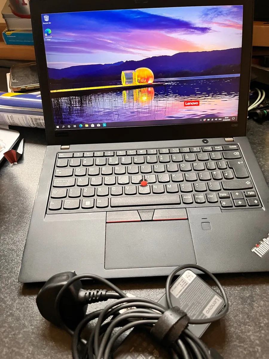Lenovo ThinkPad X280 - Image 1