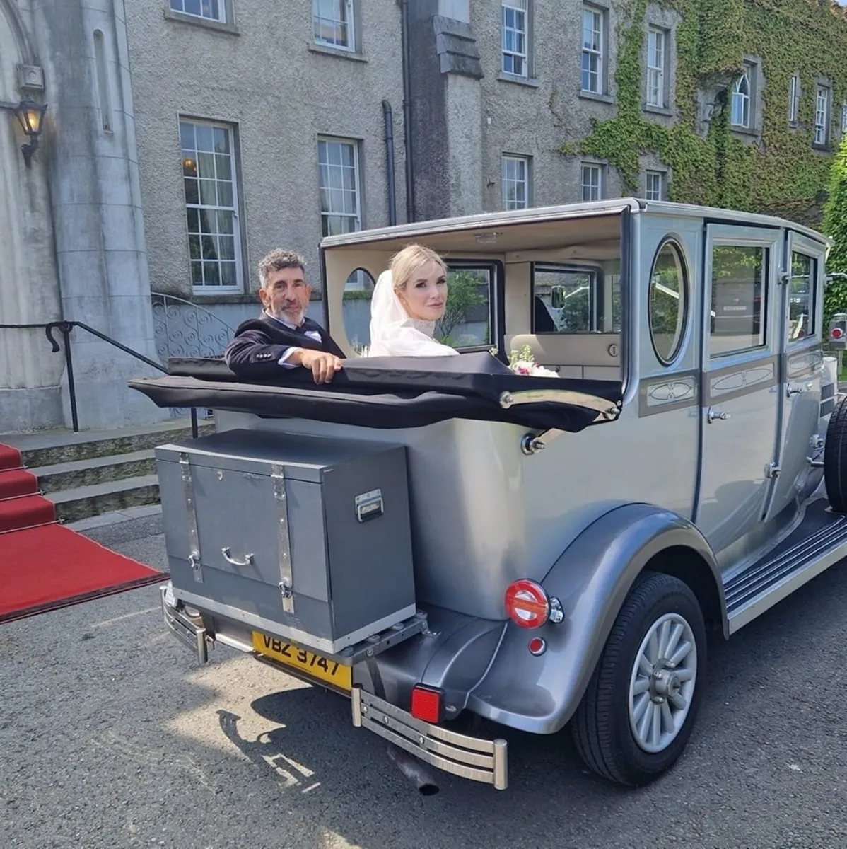 Imperial wedding car - Image 1