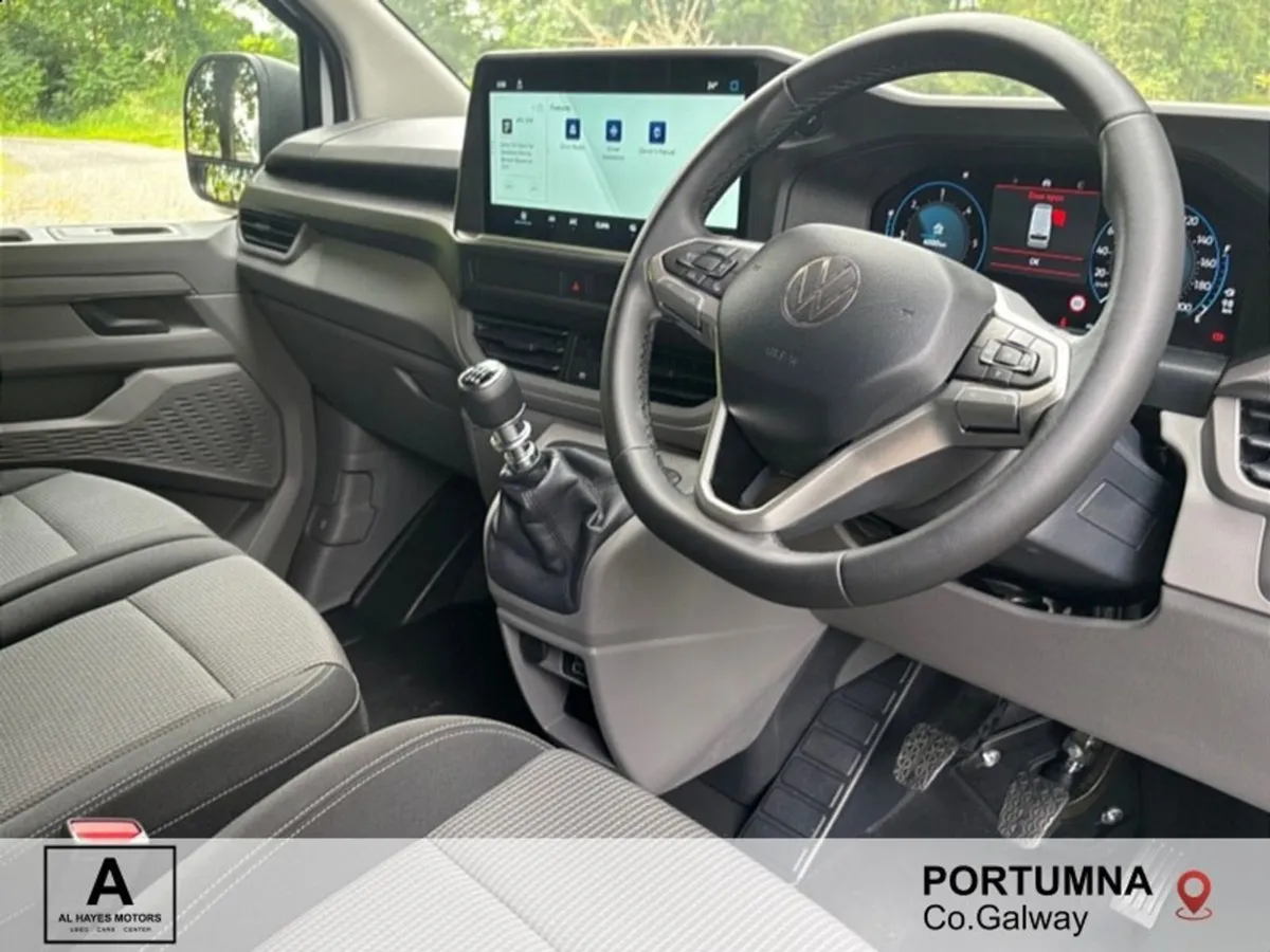 Volkswagen Transporter Trendline SWB 2.0tdi 110BH - Image 2