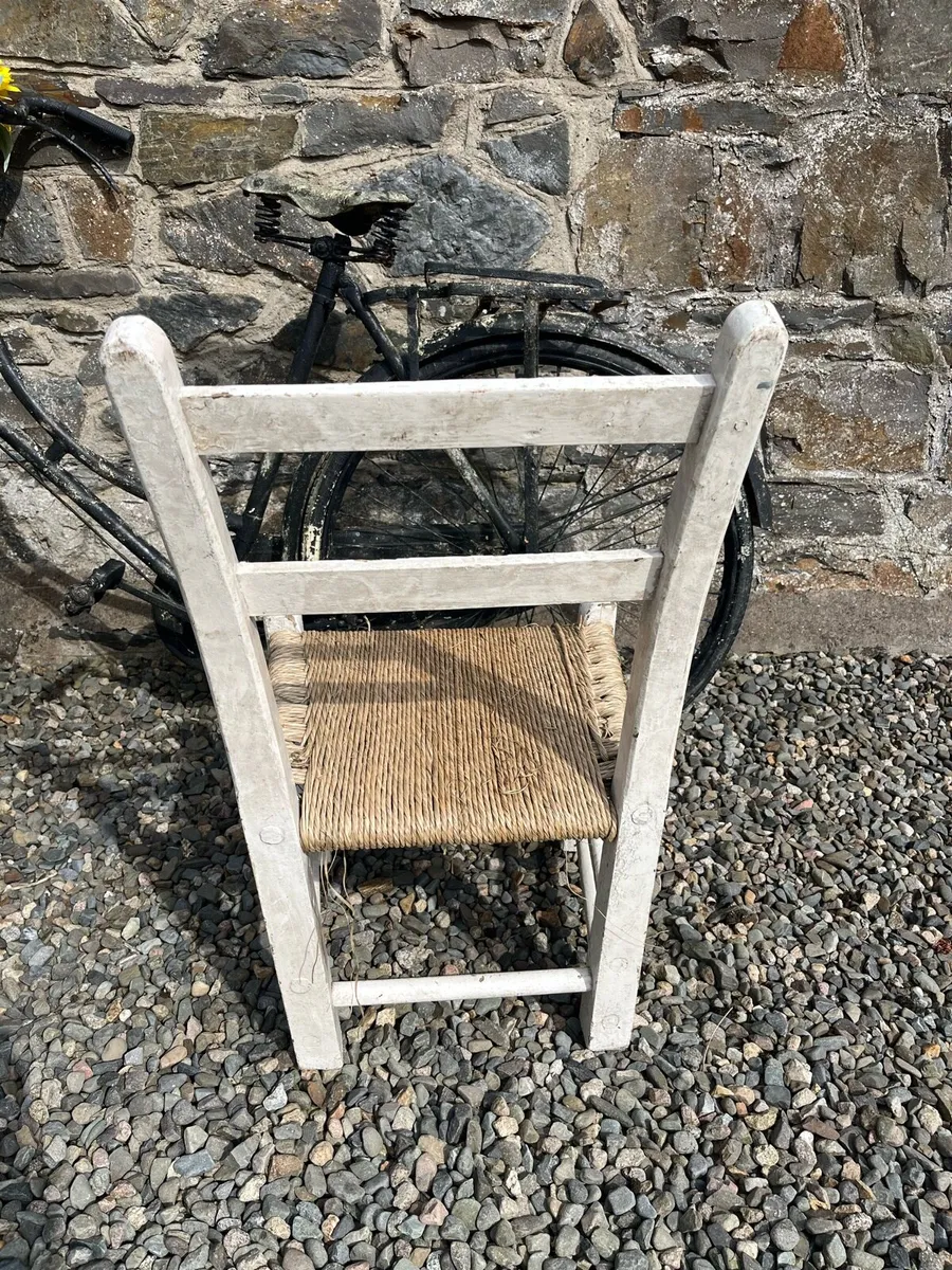 Irish Sugan Chair - Image 3