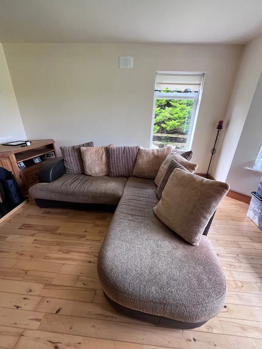 Comfortable corner sofa - Image 2