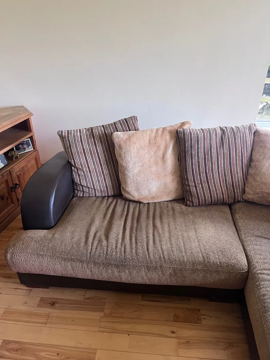 Comfortable corner sofa - Image 4