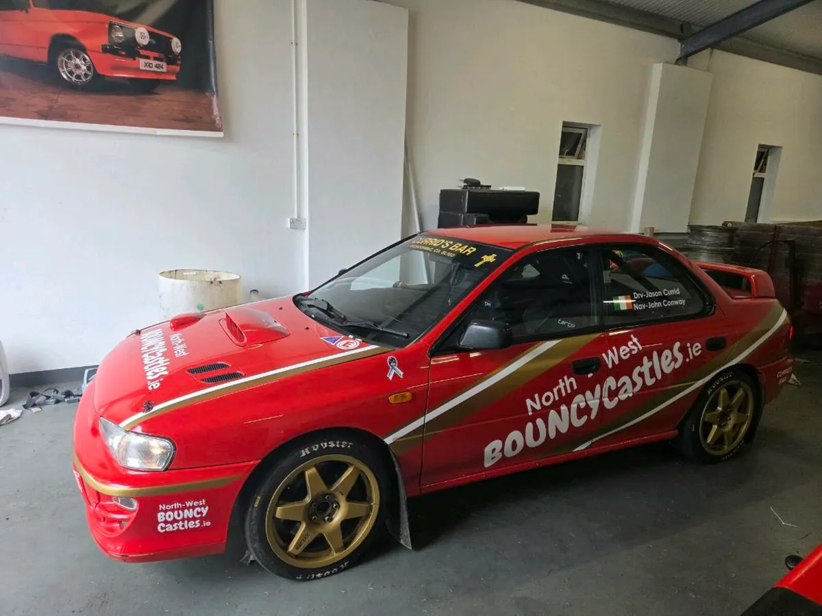 Subaru impreza rally car - Image 1