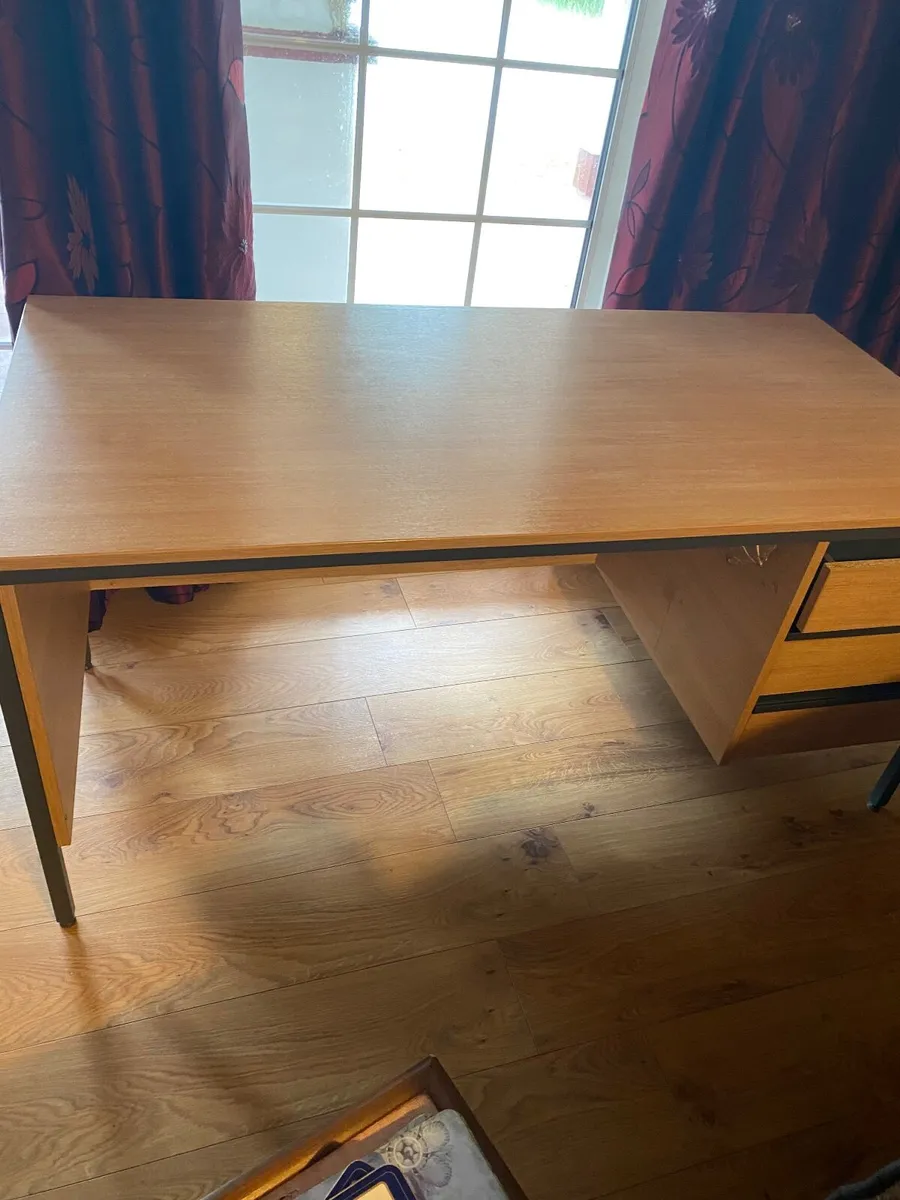 Used office furniture - Image 3