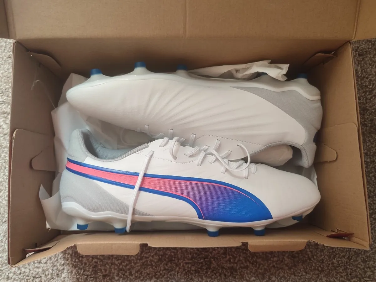 Puma King Boot Sale Size 11 Never Worn - Image 1