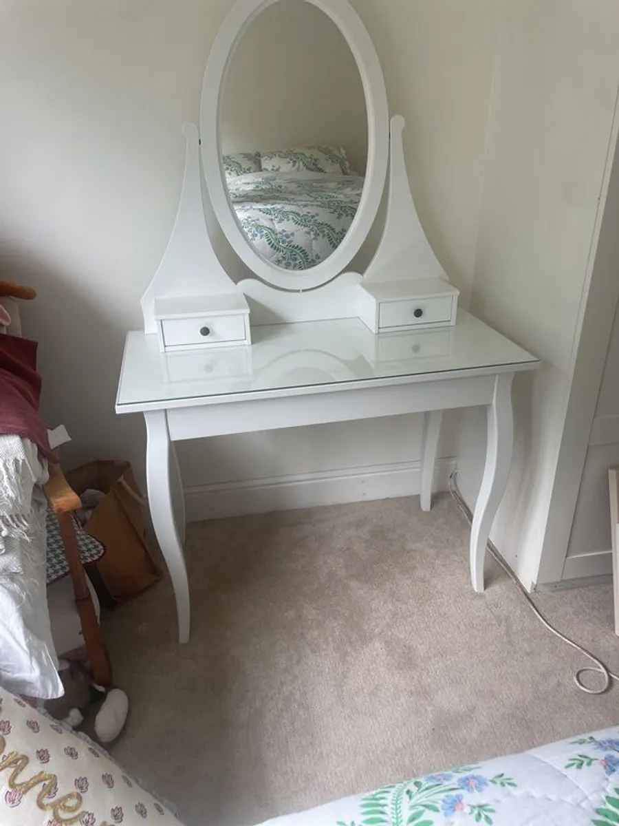 dressing table with stool - Image 2