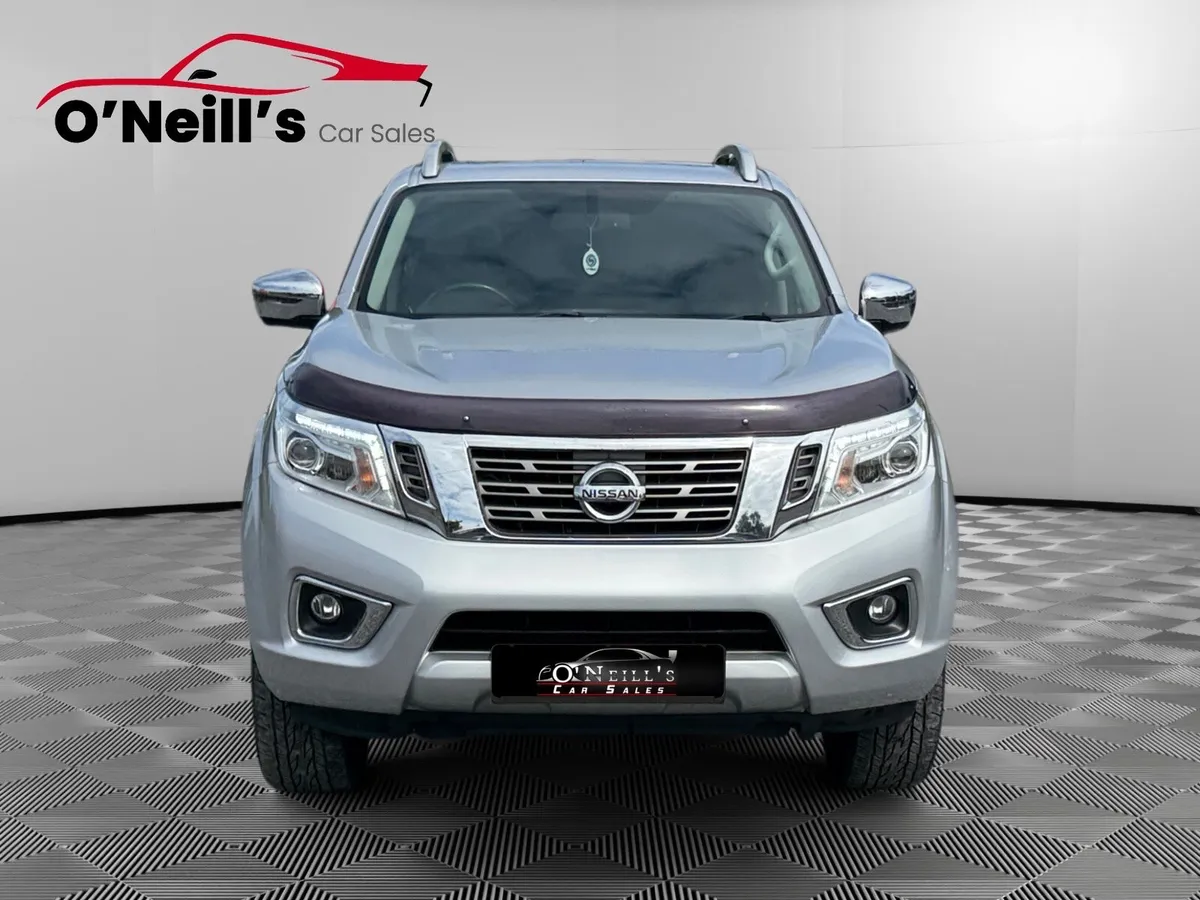 Nissan Navara 2018 TEKNA AUTO SUNROOF & CANOPY - Image 4