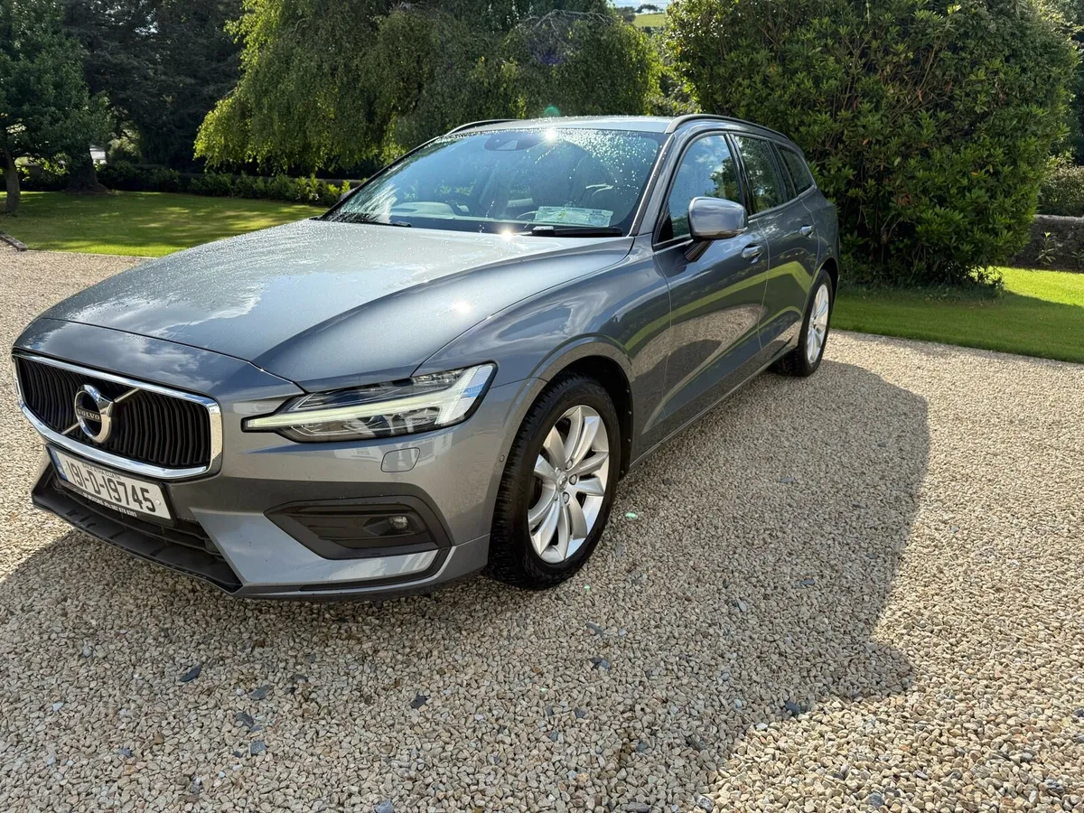 Volvo V60 - Image 2