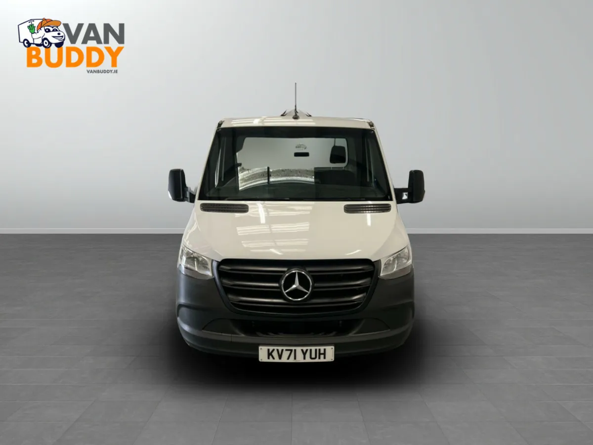 Mercedes-Benz Sprinter 2.0 315 CDI Progressive RWD - Image 4