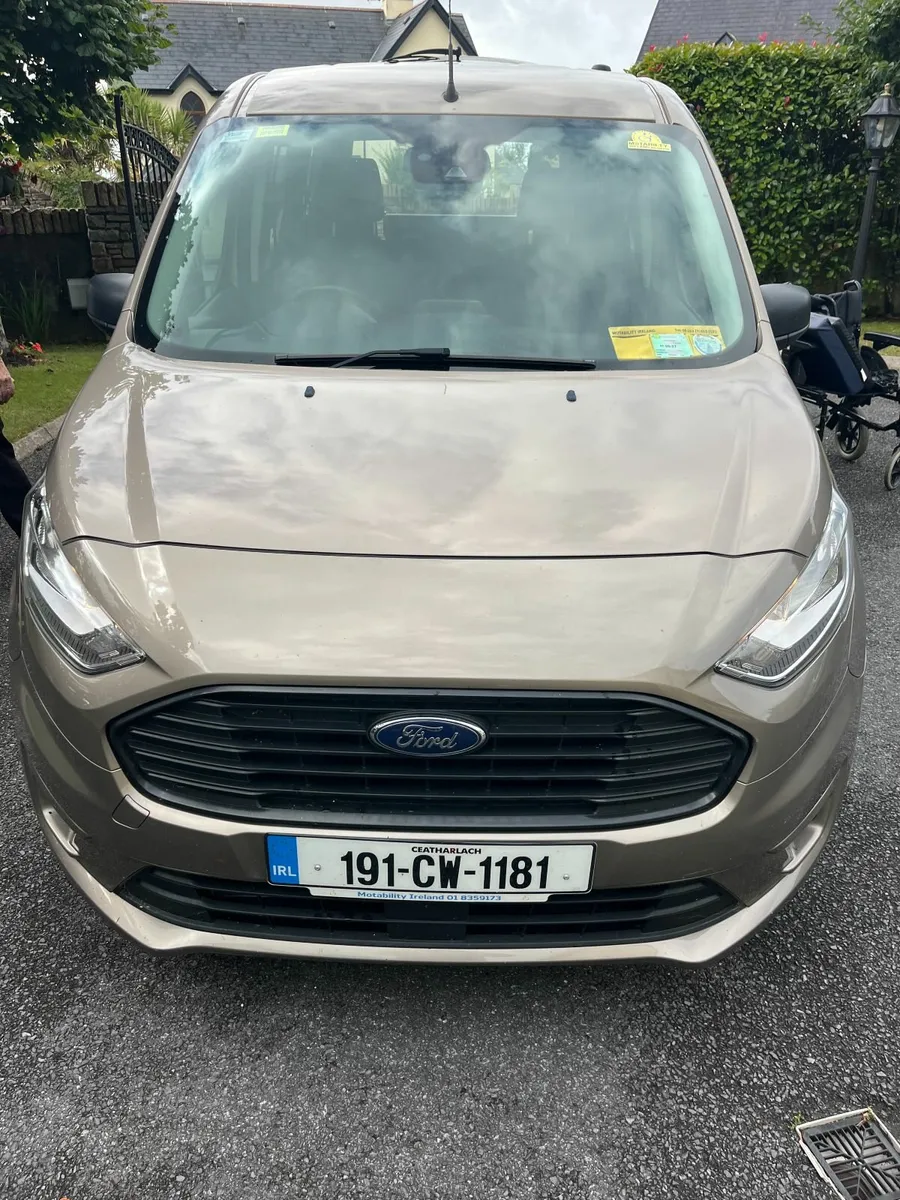 Ford Tourneo 2019 Wheelchair Access - Image 1