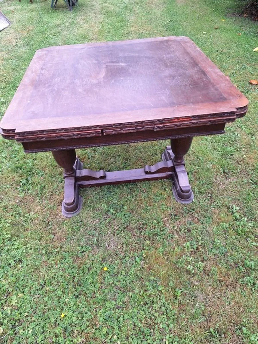 Antique extendable dining table - Image 2