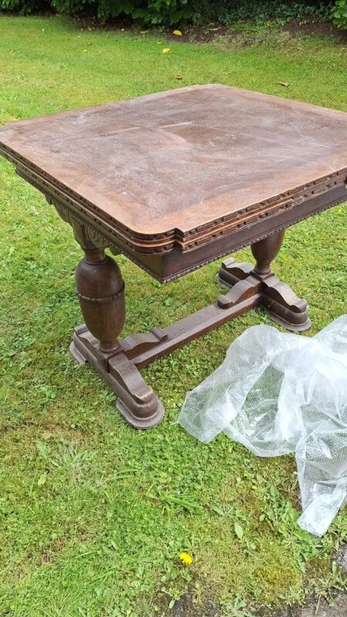 Antique extendable dining table - Image 3