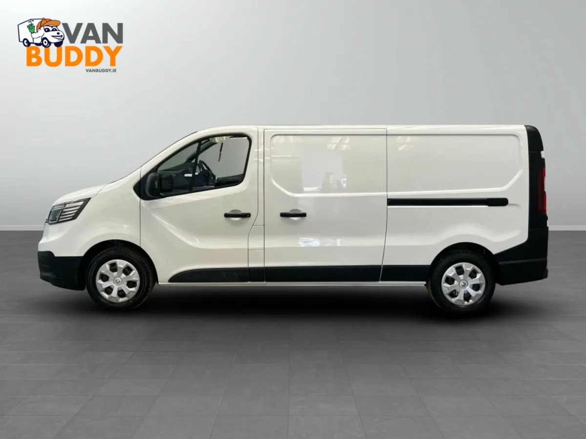 Renault Trafic 2.0 dCi Blue 30 Business LWB Euro 6 - Image 2