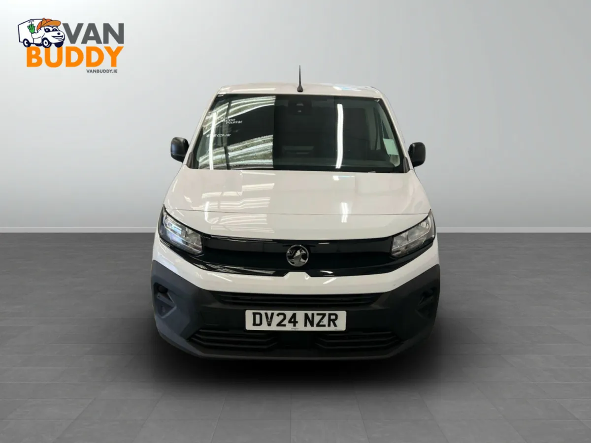 Vauxhall Combo 1.5 Turbo D 2300 Prime Panel Van SW - Image 4