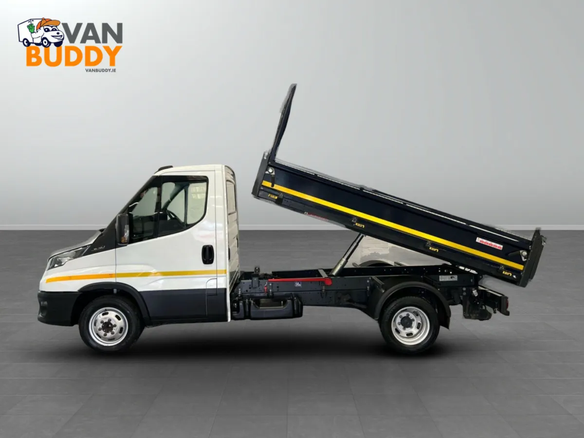 Iveco Daily 2.3D HPI 14V 35C 3000 SWB Euro 6 (s/s) - Image 2