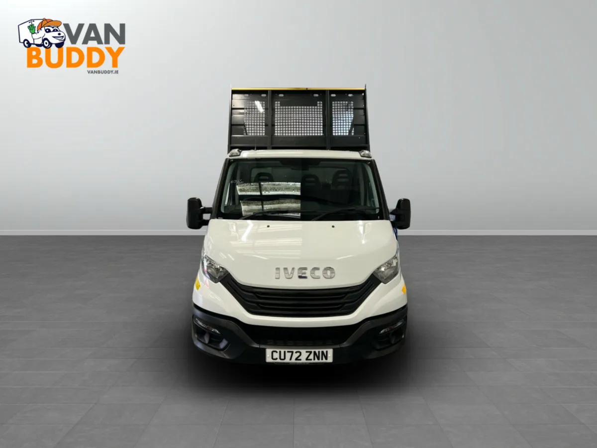 Iveco Daily 2.3D HPI 14V 35C 3000 SWB Euro 6 (s/s) - Image 4