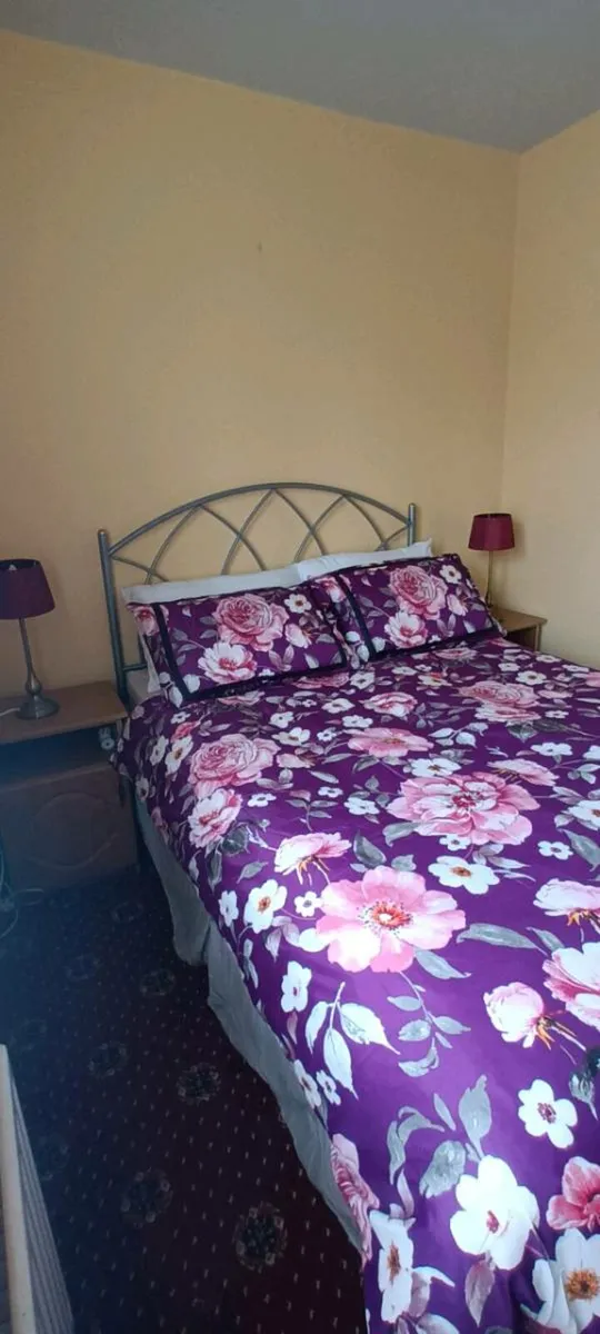 Holiday Home - Image 2