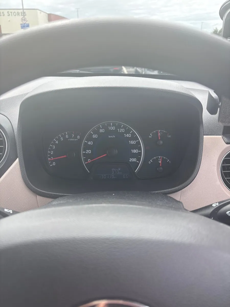 Hyundai i10 2014 - Image 3