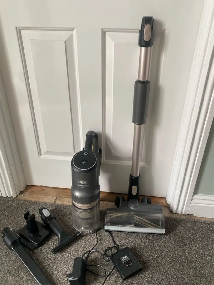 Cordless vacuum - Image 1