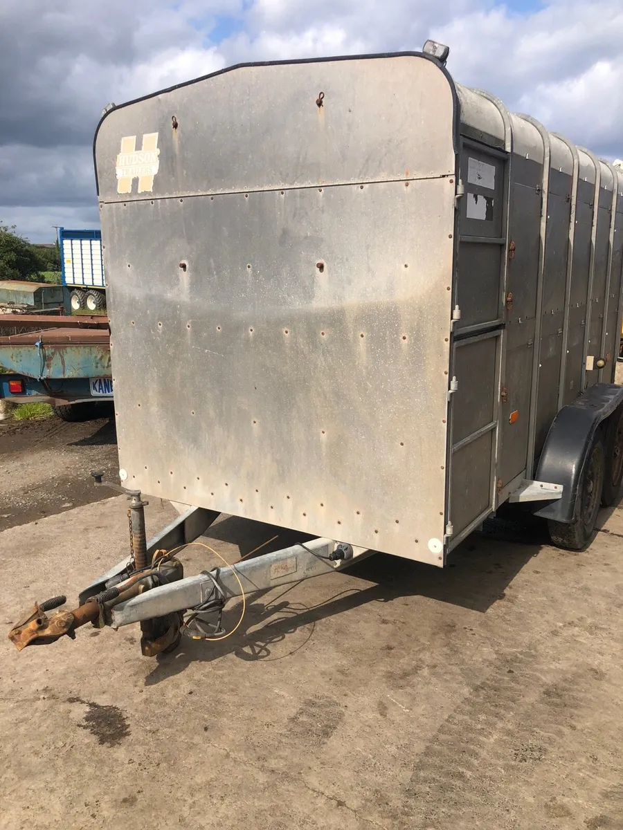 Hudson Cattle Trailer - Image 1