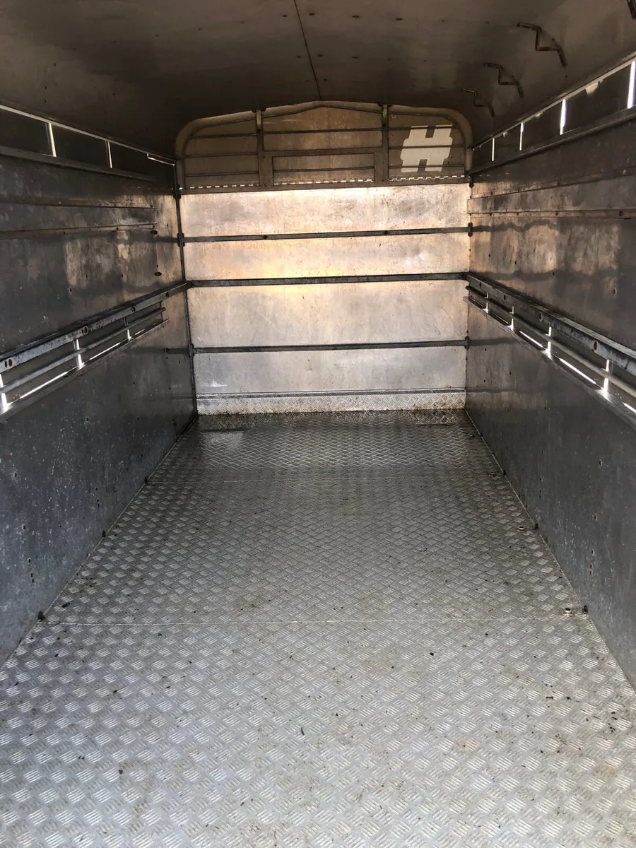 Hudson Cattle Trailer - Image 4