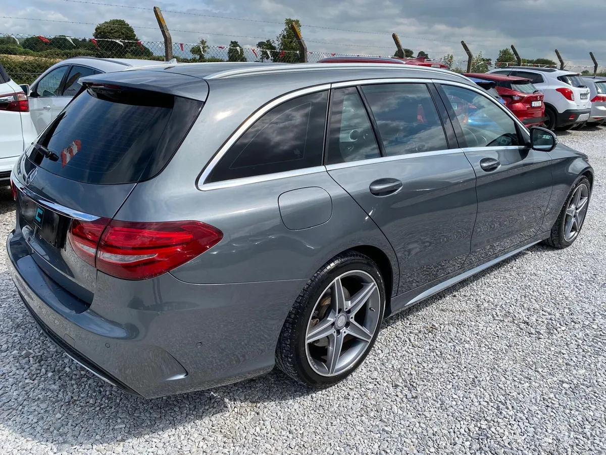 Mercedes-Benz C-Class AMG - Image 4