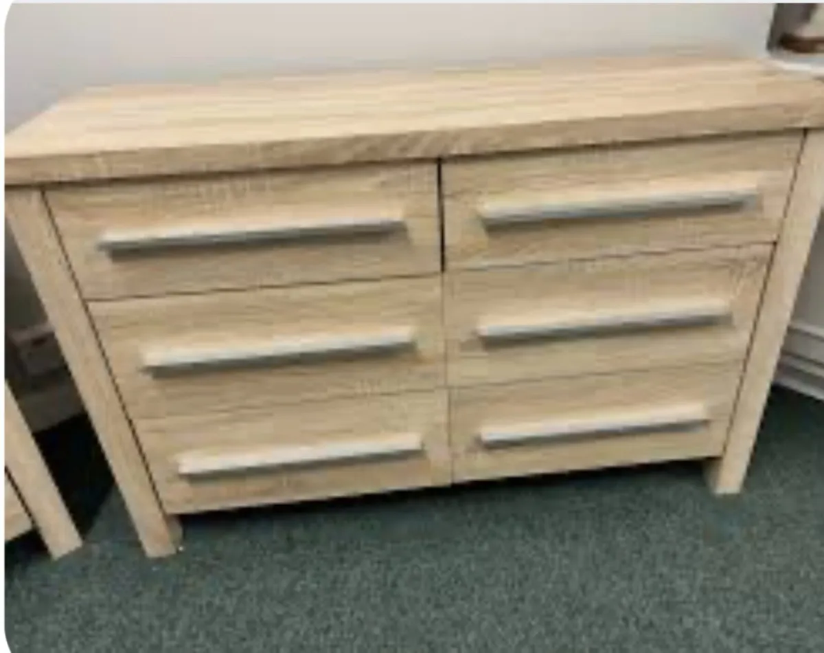 Cabinet with 6 drawers - Image 1