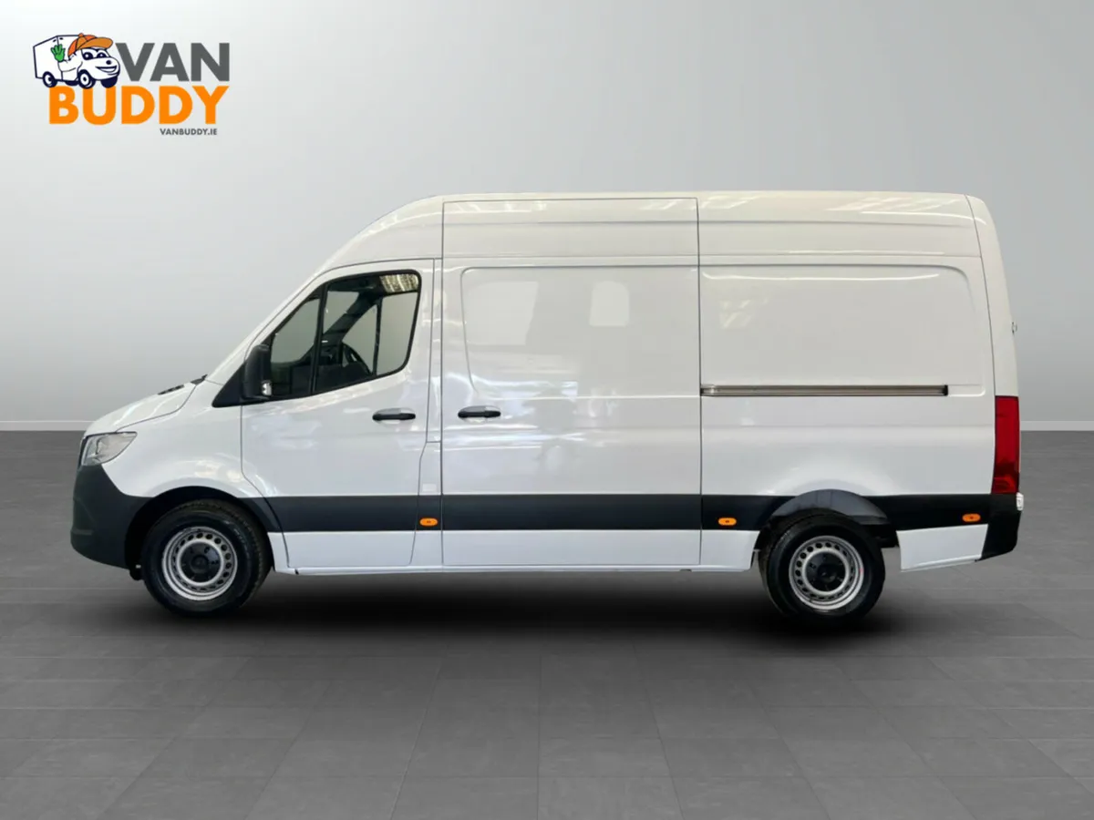 Mercedes-Benz Sprinter 2.0 315 CDI Progressive RWD - Image 2