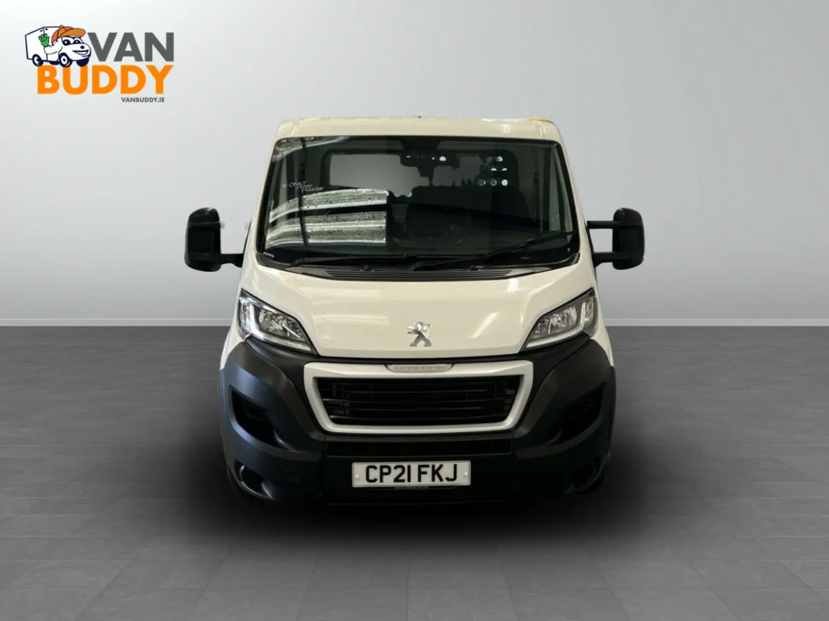 Peugeot Boxer 2.2 BlueHDi 335 Built for Business M - Image 4