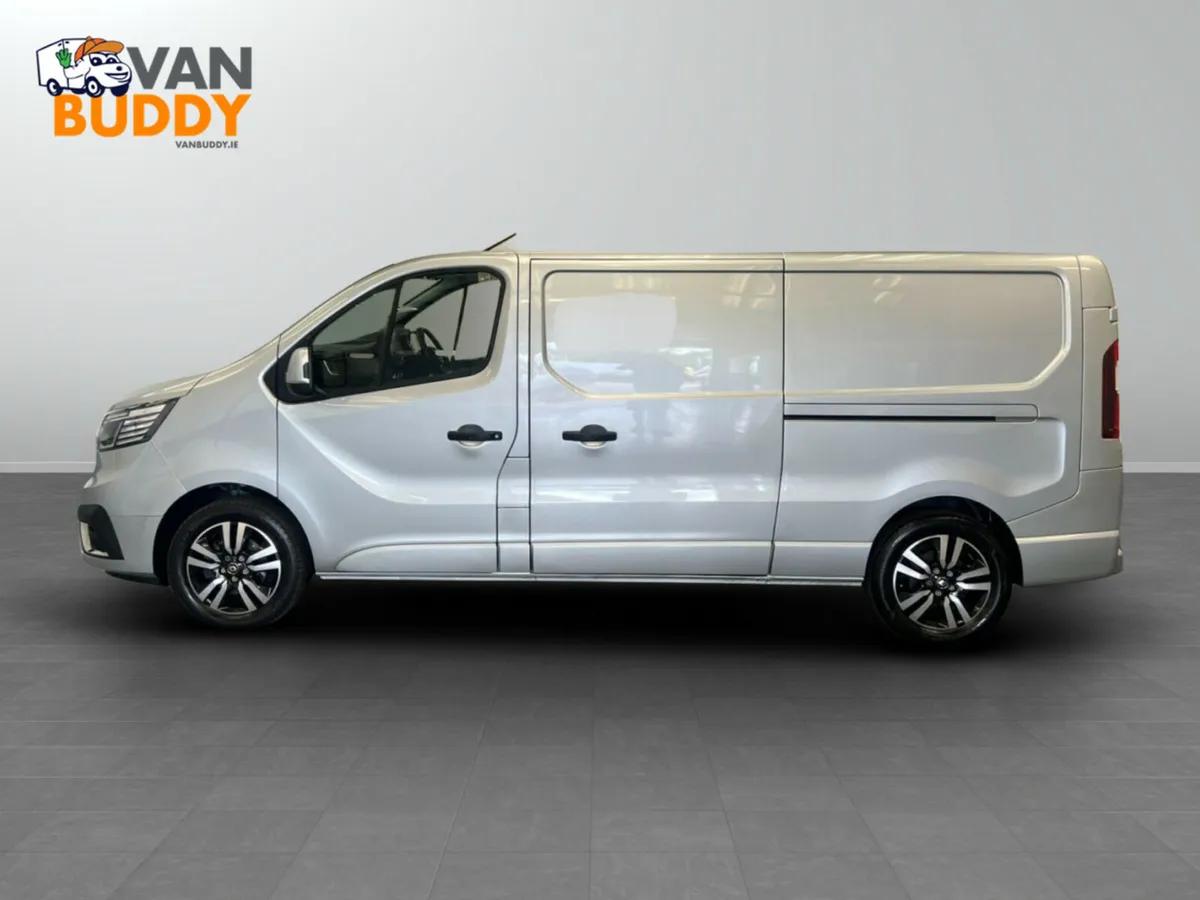 Renault Trafic 2.0 dCi Blue 30 Sport+ LWB Euro 6 ( - Image 2
