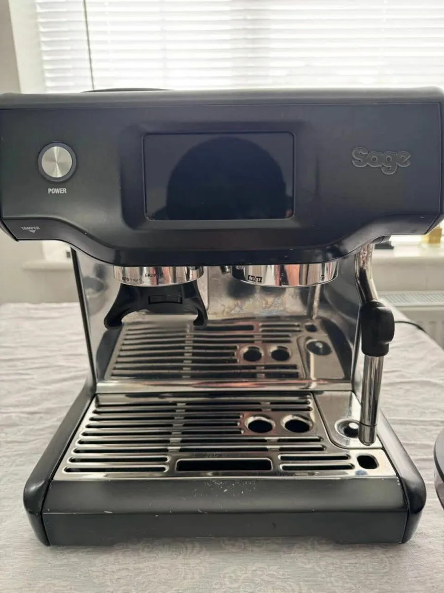 Sage The Barista Touch SES880 – Black - Image 4