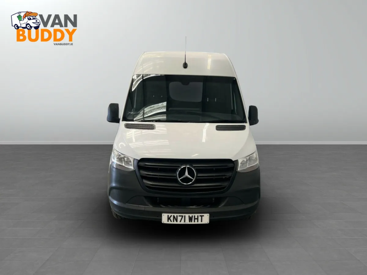 Mercedes-Benz Sprinter 2.0 315 CDI Progressive RWD - Image 4