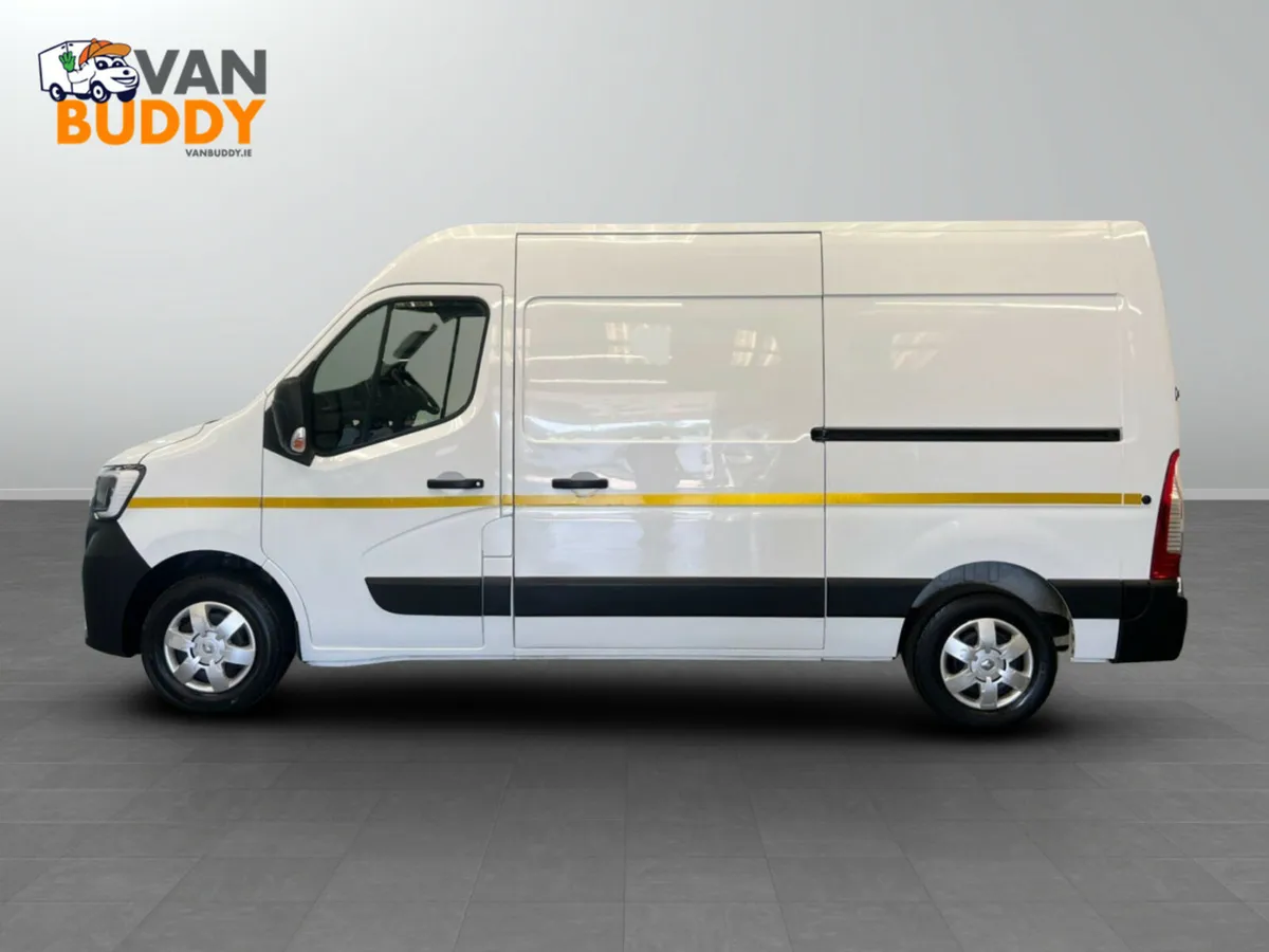Renault Master 2.3 dCi 35 Business+ FWD MWB Medium - Image 2