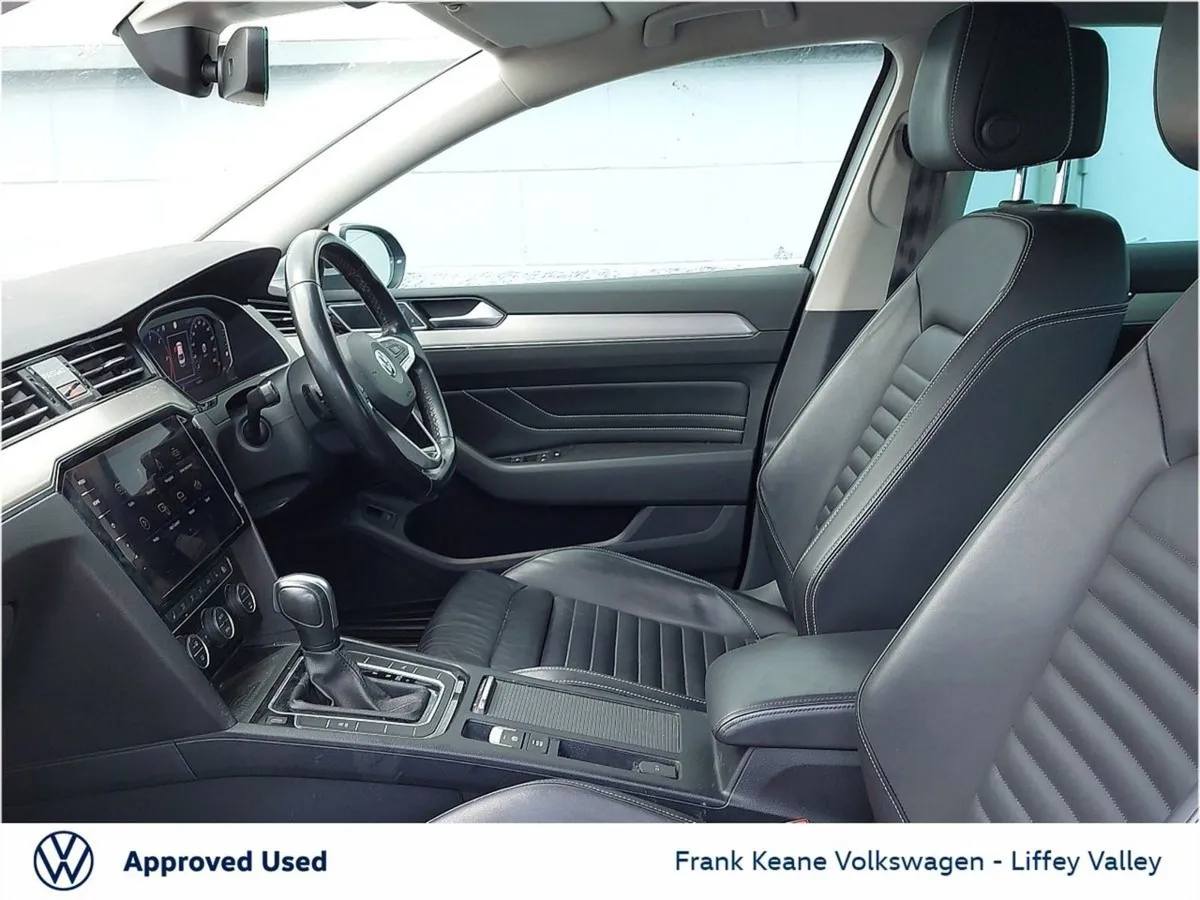 Volkswagen Passat Elegance Auto 1.6tdi 120BHP  fu - Image 4