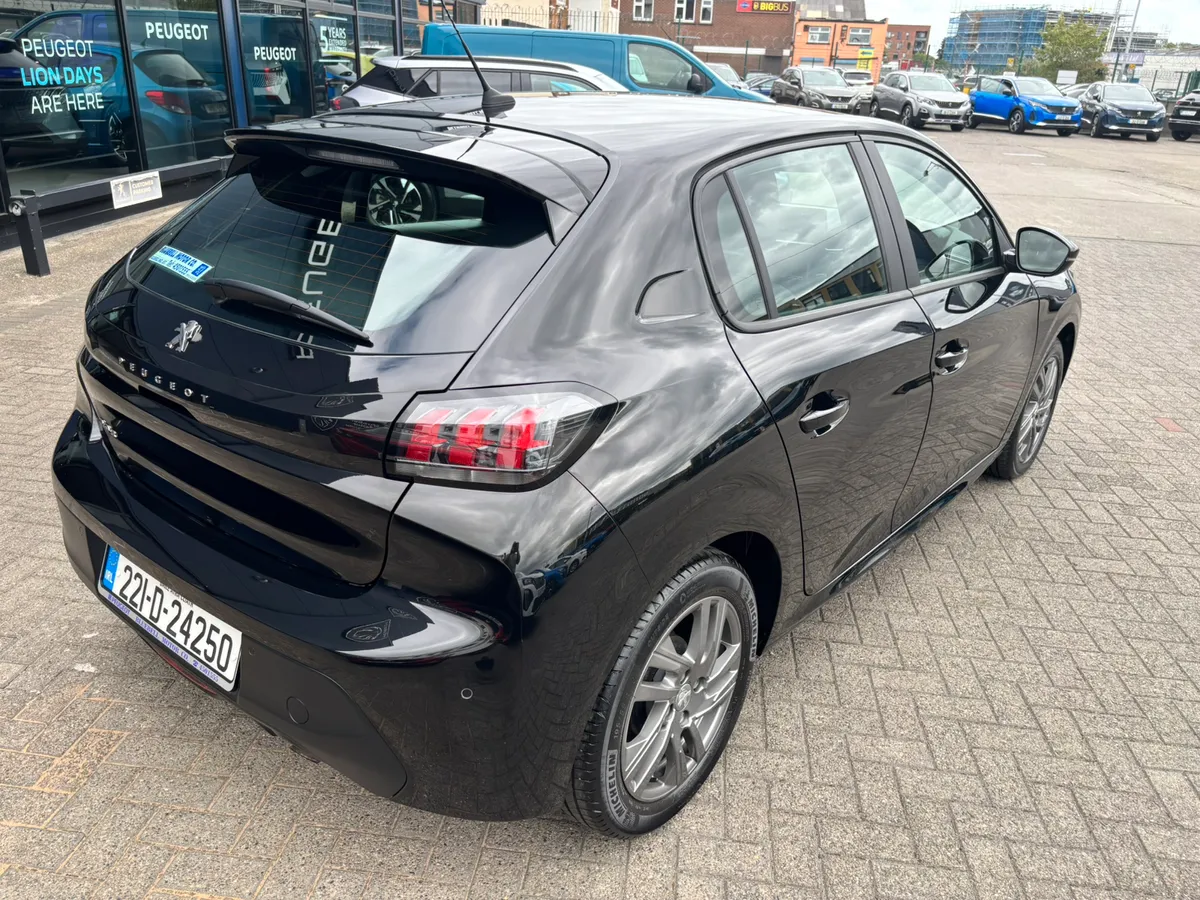 Peugeot 208 2022 - Image 4