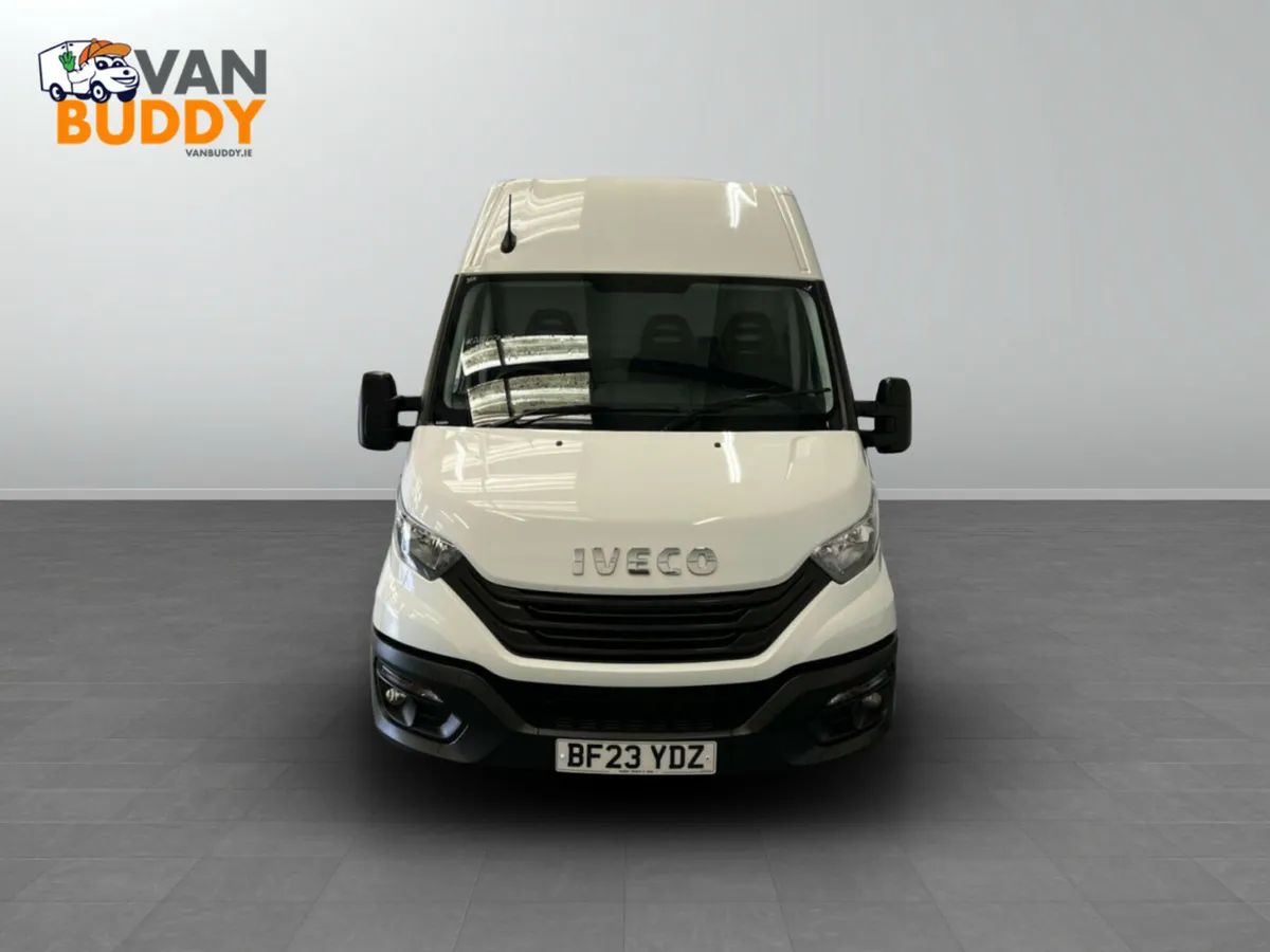 Iveco Daily 2.3D HPI 14V 35S 3520 MWB High Roof Eu - Image 4