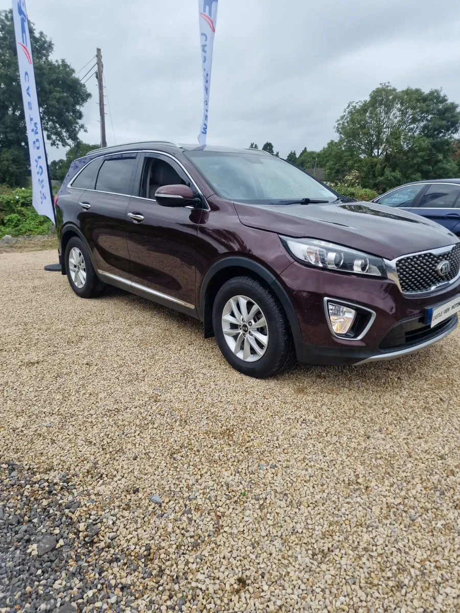 Kia Sorento 2017 - Image 1