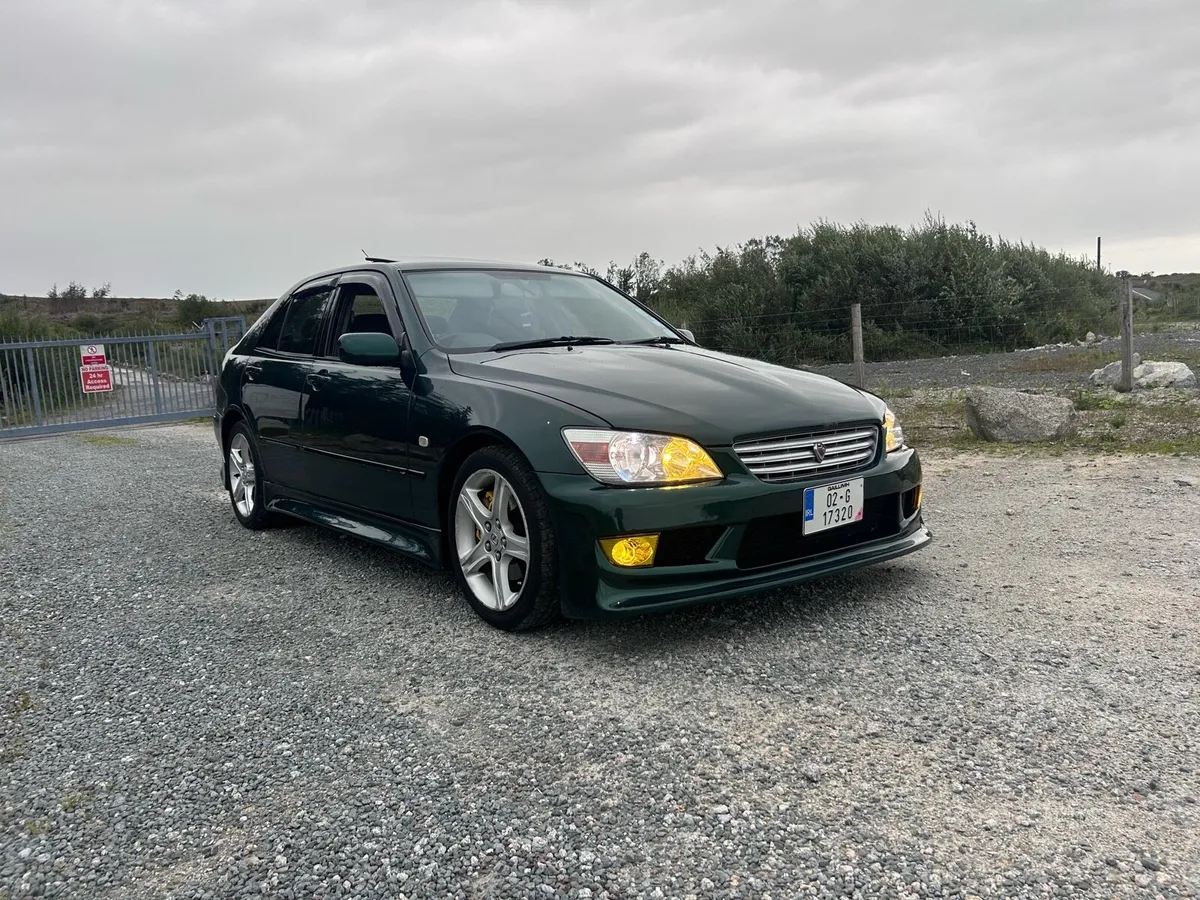 Is200 sport - Image 2