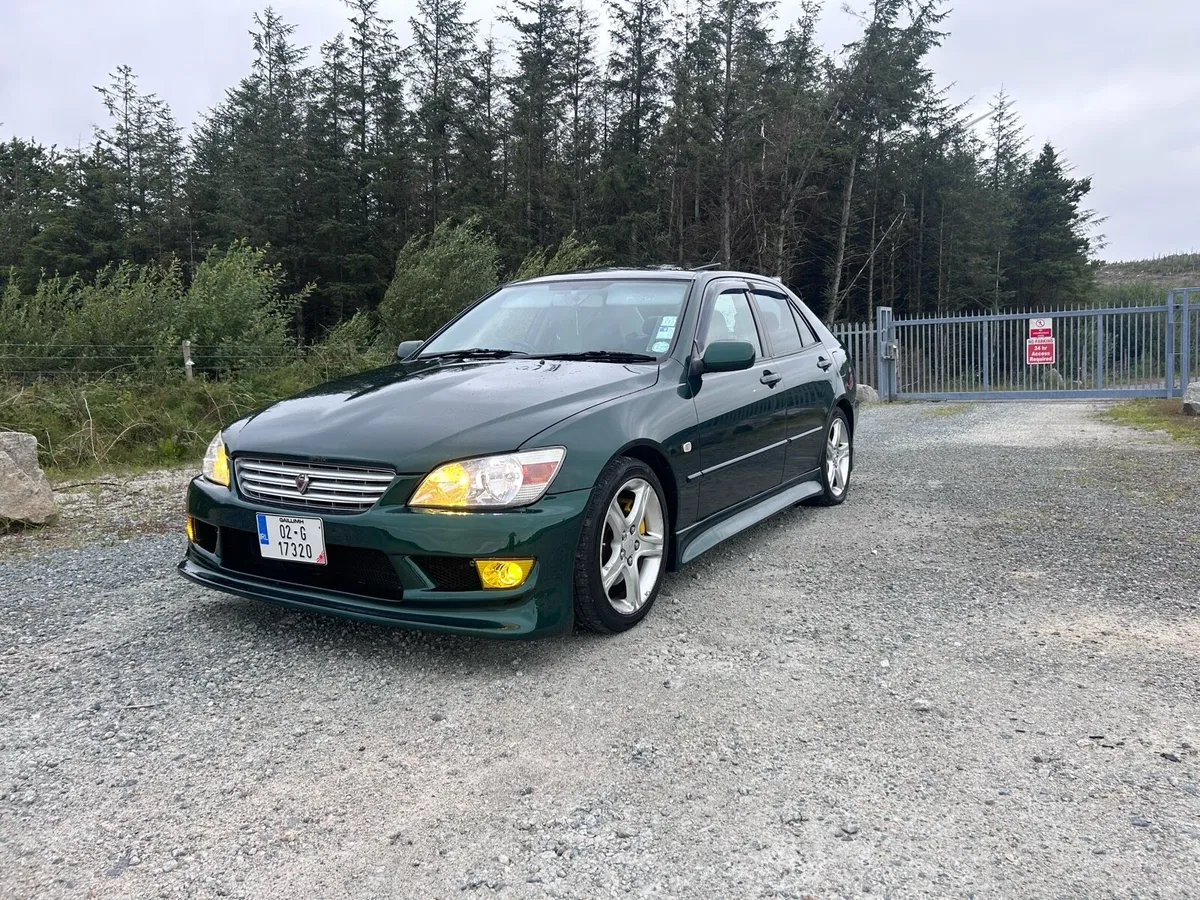Is200 sport - Image 3