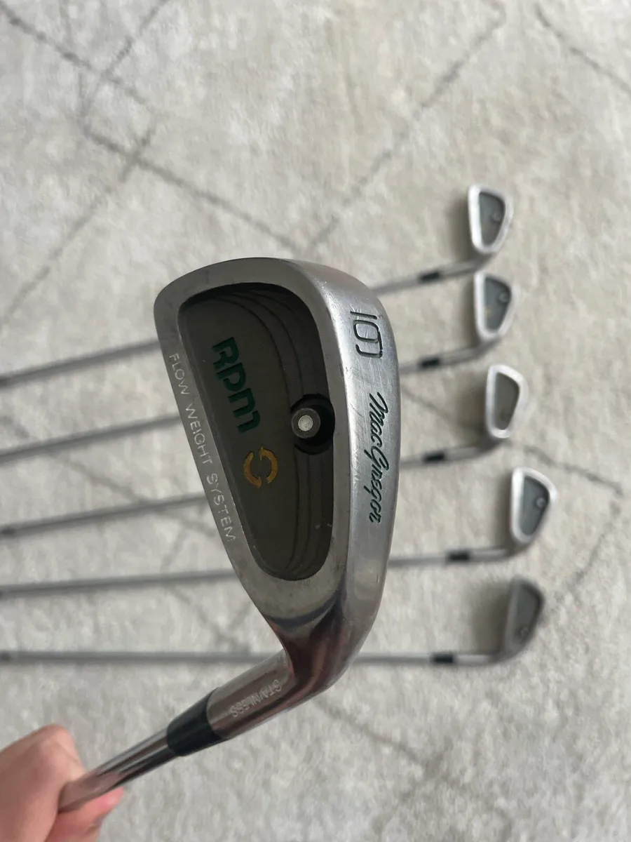 McGregor golf club set - Image 3