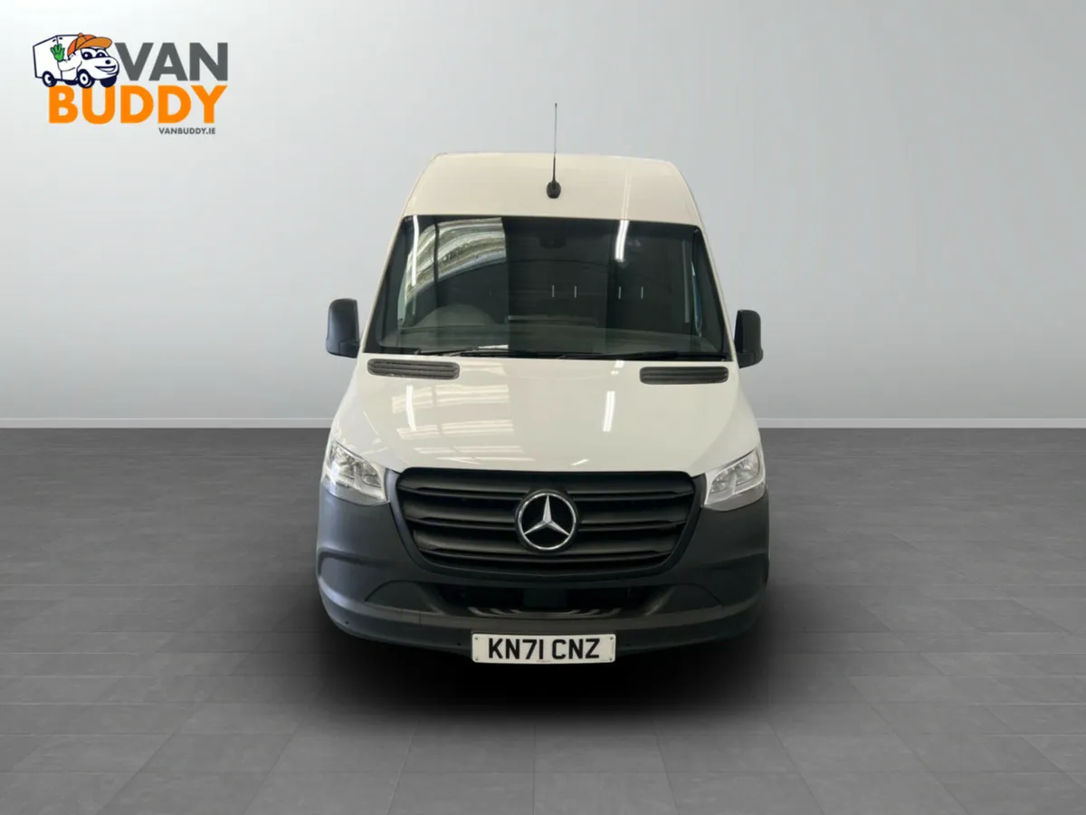 Mercedes-Benz Sprinter 2.0 315 CDI Progressive RWD - Image 4